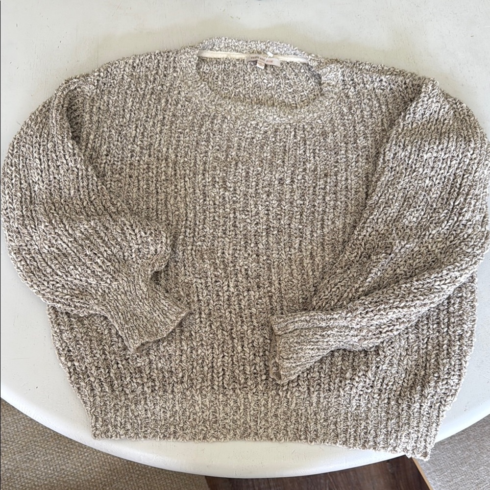 Cozy fisherman’s Knit Sweater in khaki